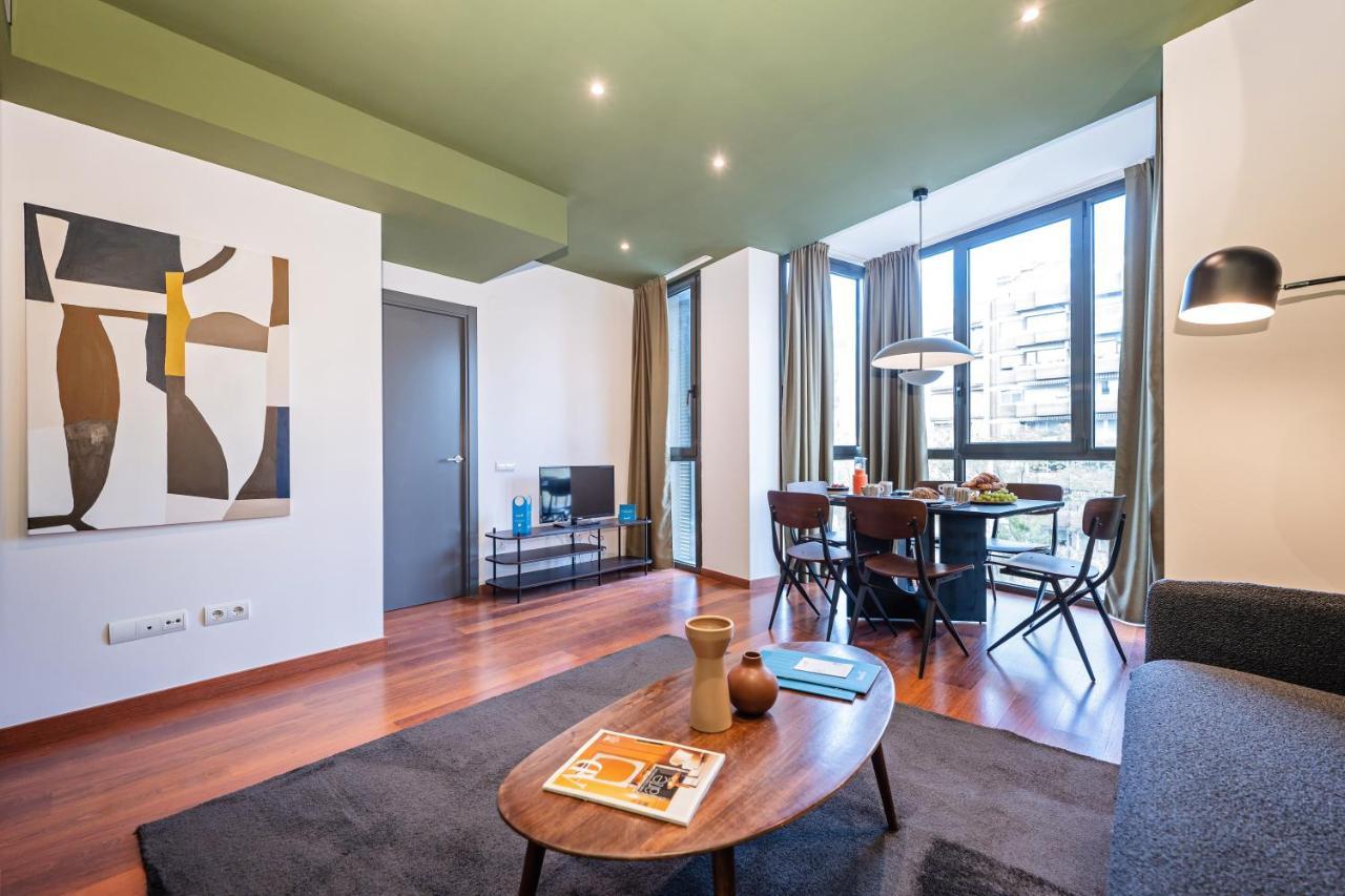 Sweett - Avenida Roma Apartment Barcelona Luaran gambar