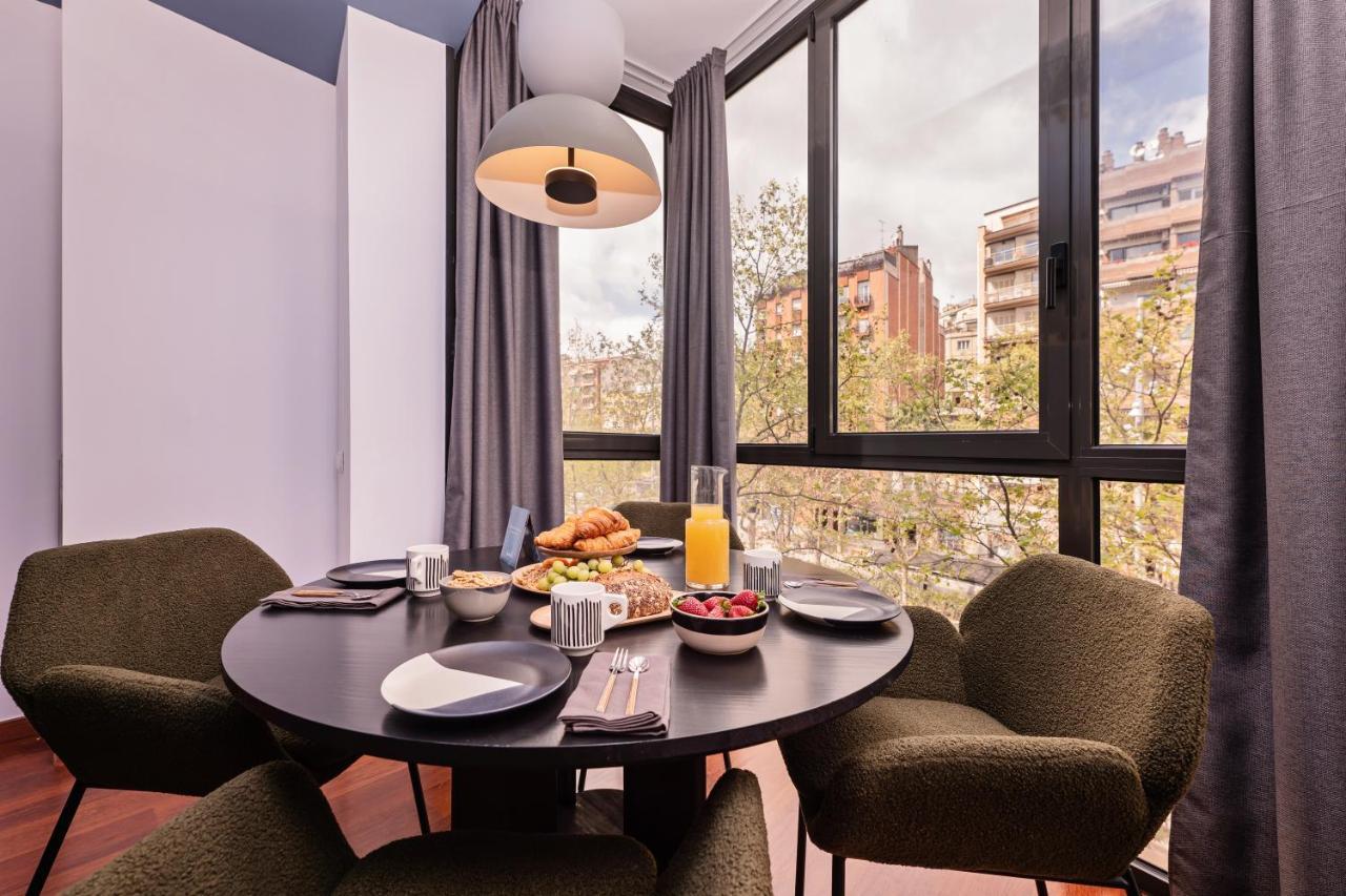 Sweett - Avenida Roma Apartment Barcelona Luaran gambar
